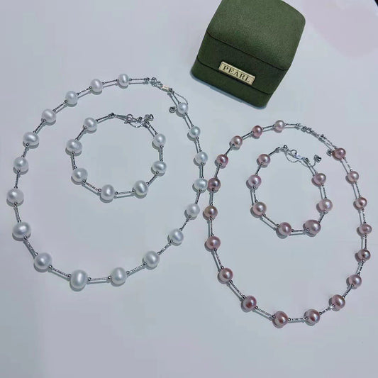 Freshwater Pearls Necklace & Bracelet